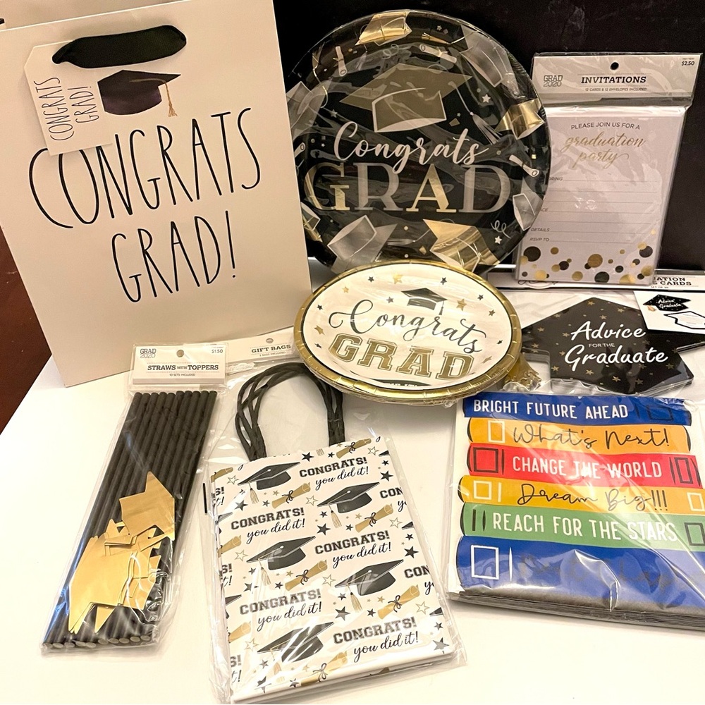 Graduation package with NO year posted.